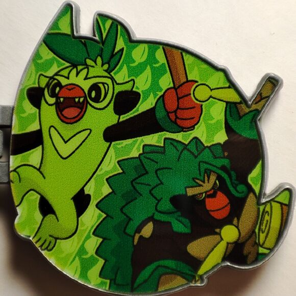 Pokemon TCG Grookey Enamel Pin Locket Official Nintendo Lapel Badge Figure - Picture 3 of 3